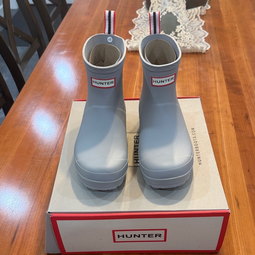Hunter original play boot short -Size 8 US - Grey